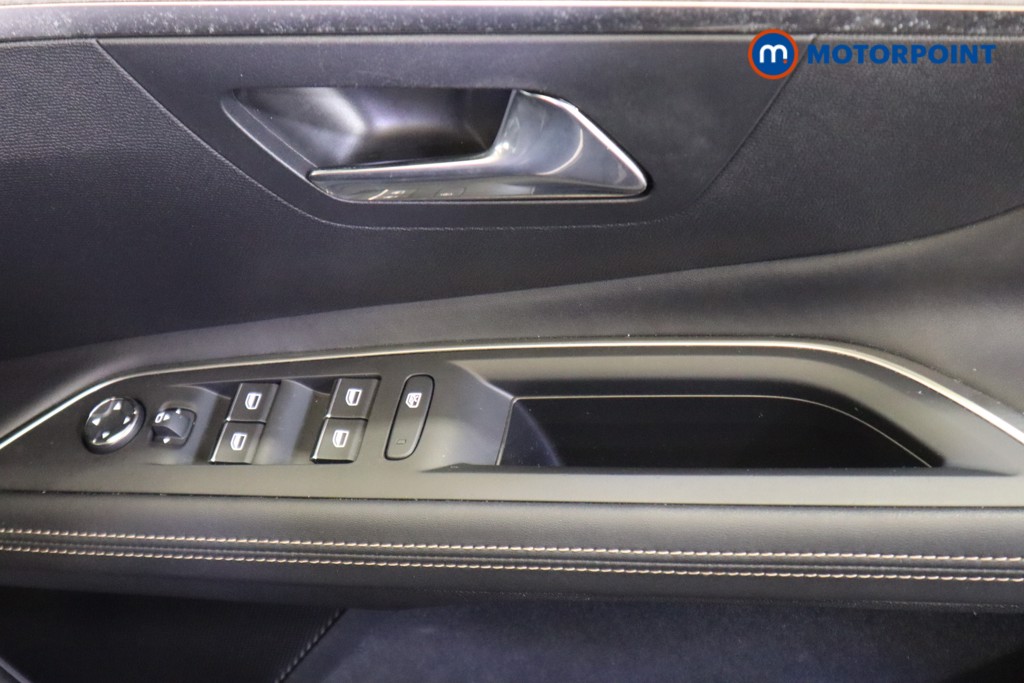 Peugeot 3008 GT Manual Diesel SUV - Stock Number (1569945) - 14th supplementary image