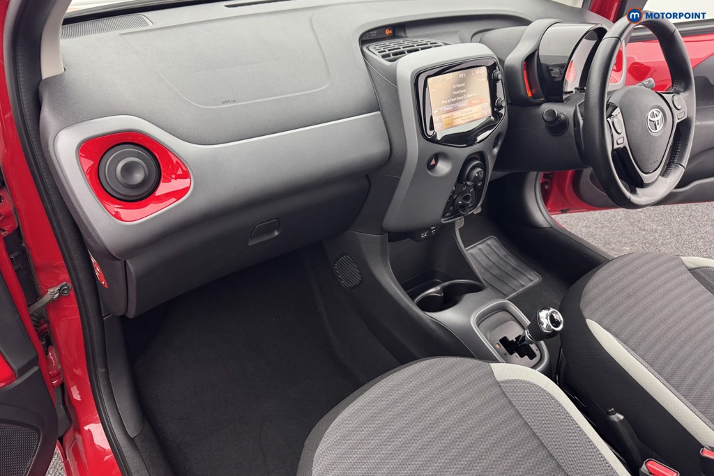 Toyota Aygo X-Play Automatic Petrol Hatchback - Stock Number (1569956) - 8th supplementary image