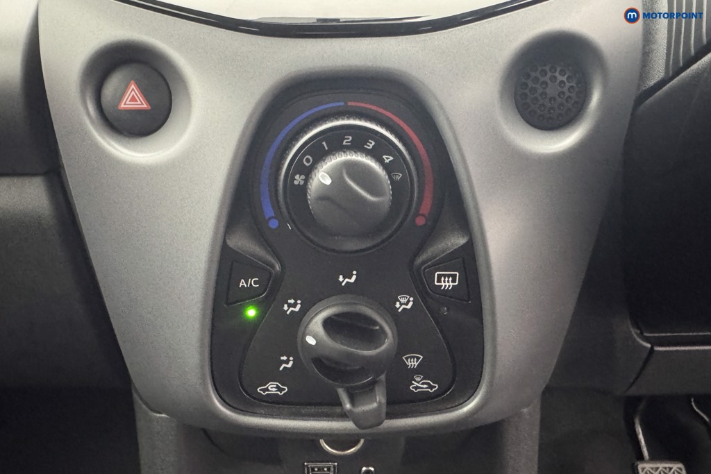 Toyota Aygo X-Play Automatic Petrol Hatchback - Stock Number (1569956) - 15th supplementary image