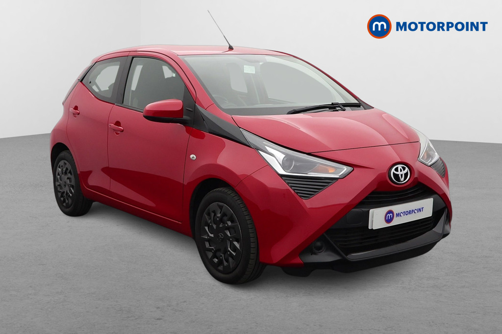 Toyota Aygo X-Play Automatic Petrol Hatchback - Stock Number (1569956) - Drivers side front corner