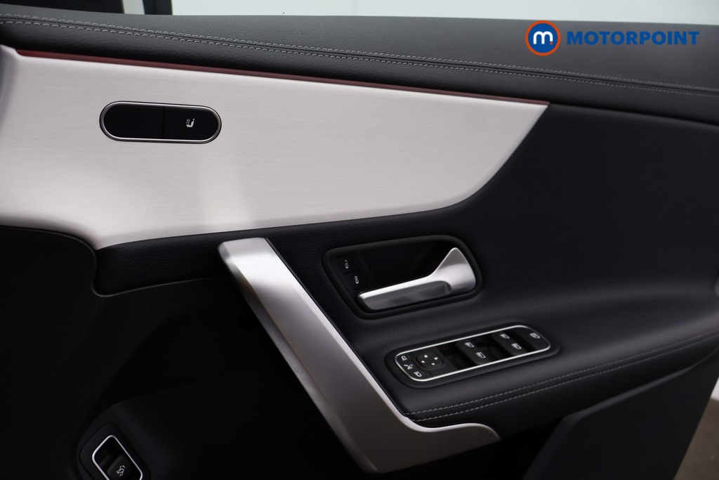 Mercedes-Benz CLA Amg Line Automatic Diesel Coupe - Stock Number (1570015) - 1st supplementary image