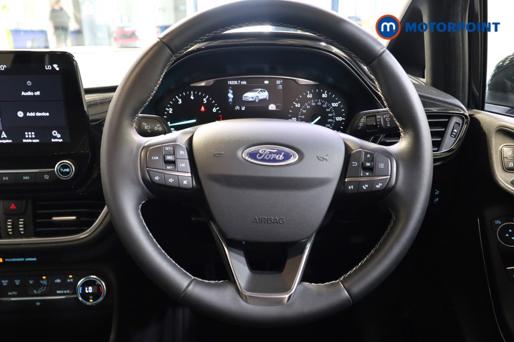 Ford Fiesta Titanium Manual Petrol Hatchback - Stock Number (1570599) - 2nd supplementary image