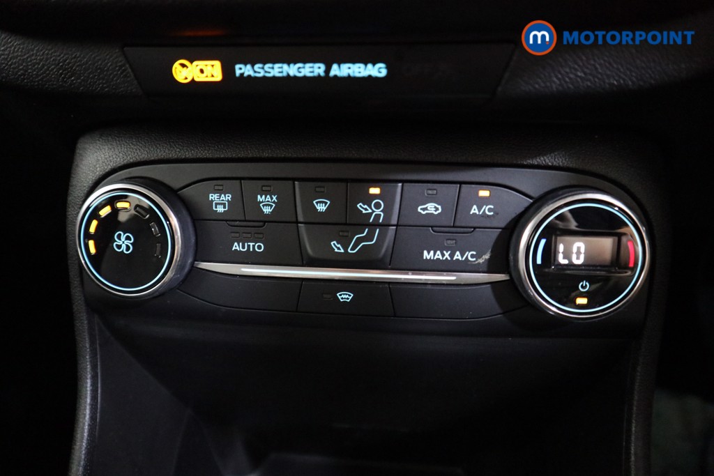 Ford Fiesta Titanium Manual Petrol Hatchback - Stock Number (1570599) - 8th supplementary image