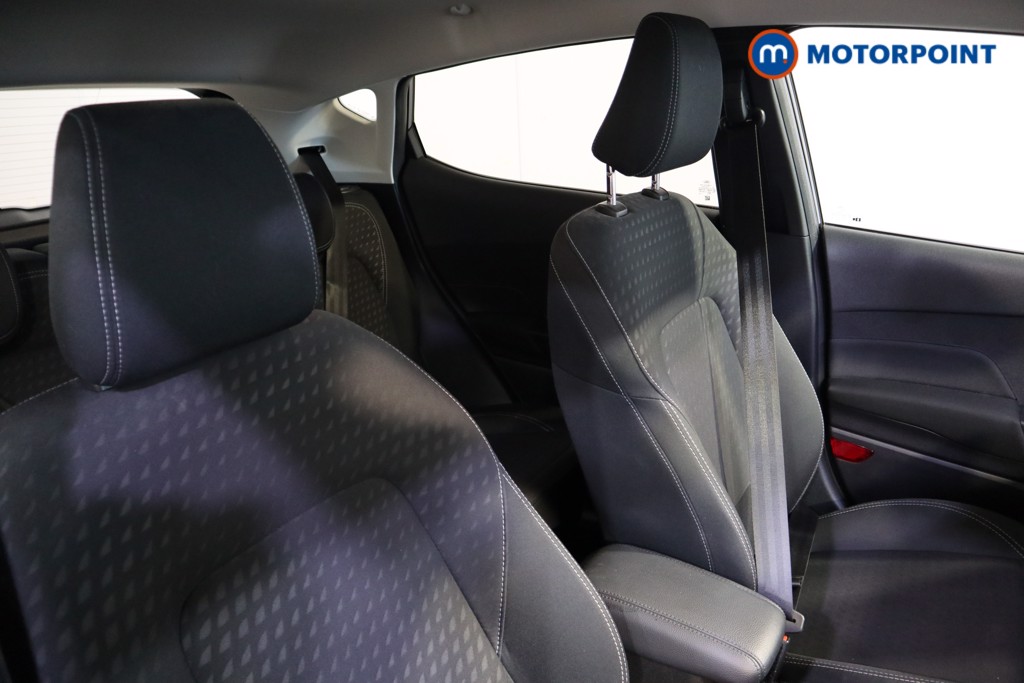 Ford Fiesta Titanium Manual Petrol Hatchback - Stock Number (1570599) - 10th supplementary image