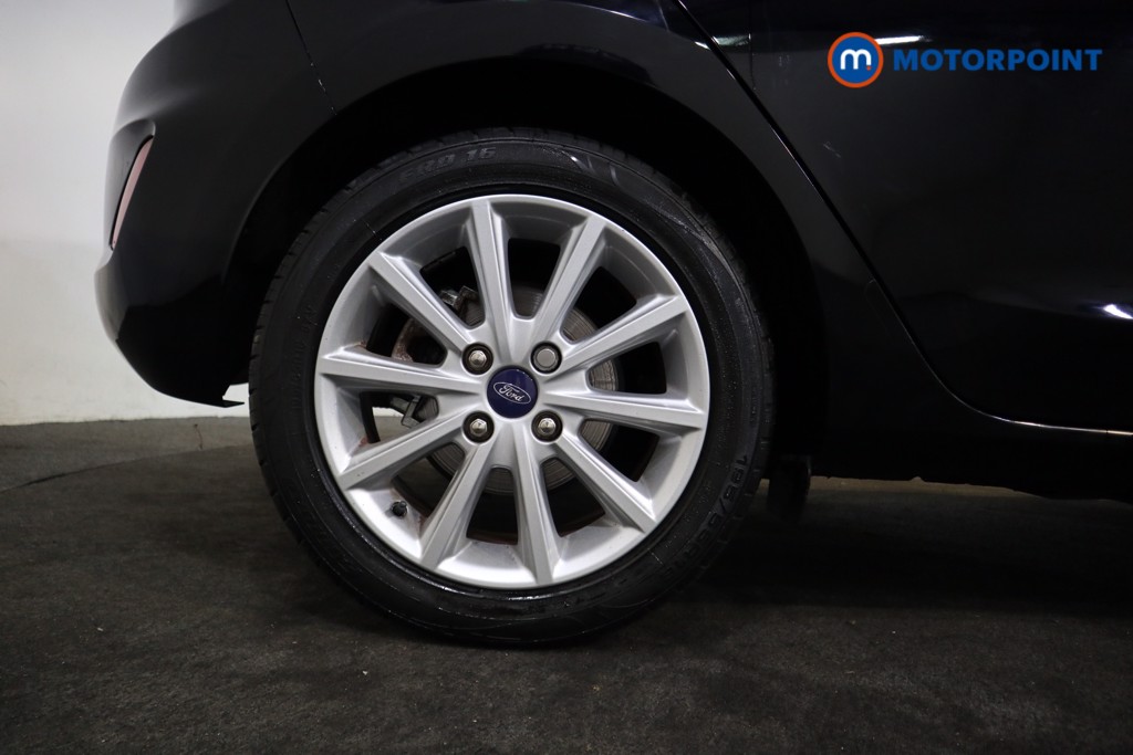 Ford Fiesta Titanium Manual Petrol Hatchback - Stock Number (1570599) - 13th supplementary image