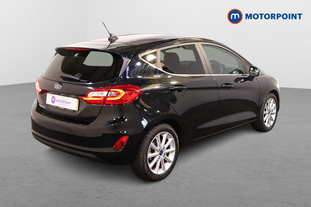Ford Fiesta Titanium Manual Petrol Hatchback - Stock Number (1570599) - Drivers side rear corner