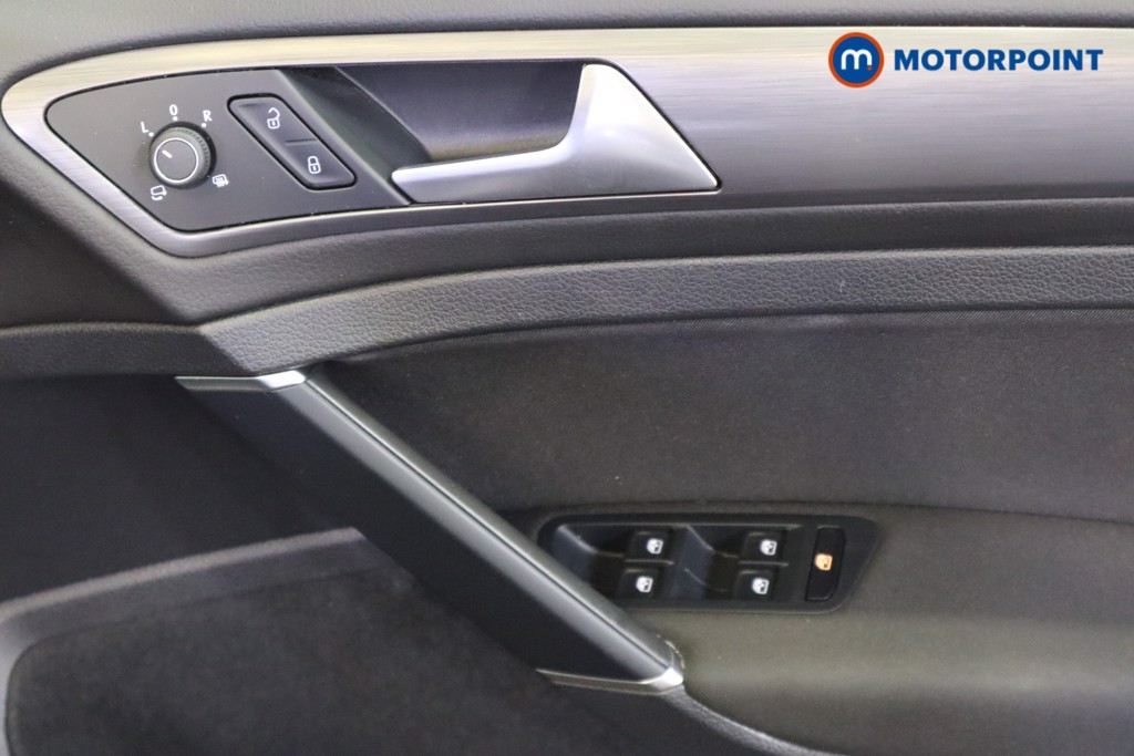 Volkswagen Golf Match Edition Manual Petrol Hatchback - Stock Number (1570627) - 14th supplementary image