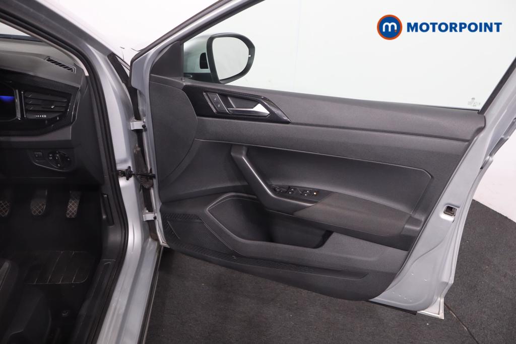 Volkswagen Taigo Life Manual Petrol SUV - Stock Number (1570702) - 8th supplementary image