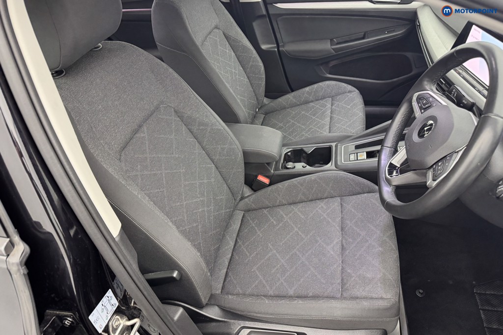 Volkswagen Golf Life Automatic Petrol Hatchback - Stock Number (1570845) - 5th supplementary image