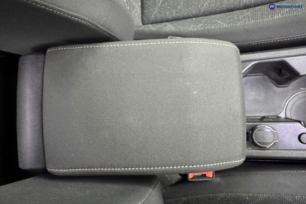 Volkswagen Golf Life Automatic Petrol Hatchback - Stock Number (1570845) - 13th supplementary image