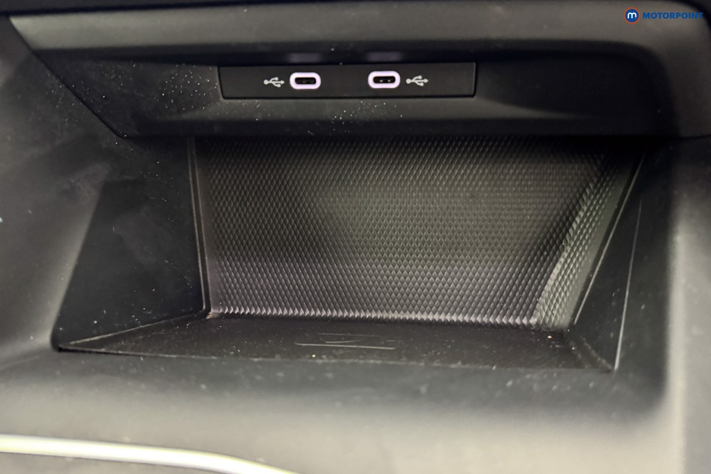 Volkswagen Golf Life Automatic Petrol Hatchback - Stock Number (1570845) - 17th supplementary image