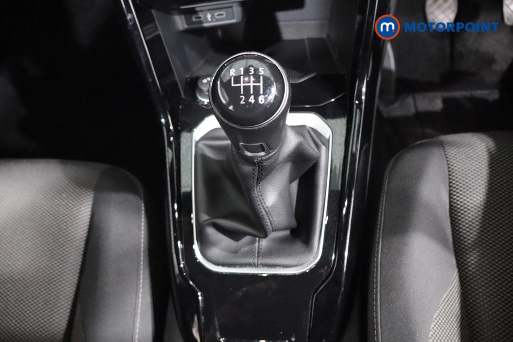 Volkswagen T-Roc Black Edition Manual Petrol SUV - Stock Number (1571206) - 3rd supplementary image