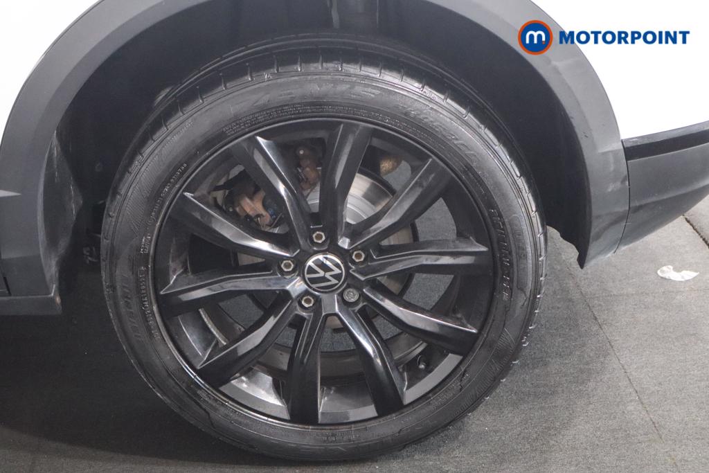 Volkswagen T-Roc Black Edition Manual Petrol SUV - Stock Number (1571206) - 21st supplementary image