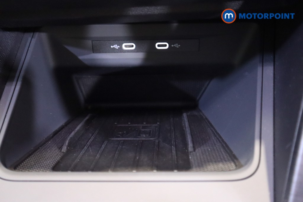 Cupra Formentor V1 Manual Petrol SUV - Stock Number (1571249) - 20th supplementary image