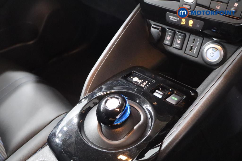 Nissan Leaf N-Connecta Automatic Electric Hatchback - Stock Number (1571375) - 12th supplementary image