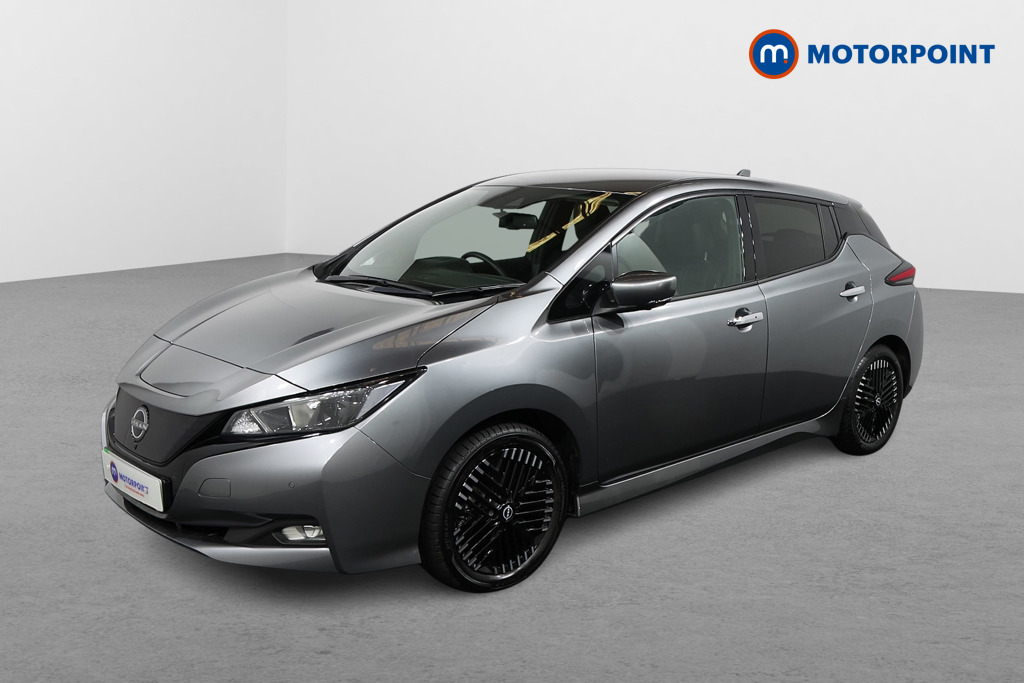 Nissan Leaf N-Connecta Automatic Electric Hatchback - Stock Number (1571375) - Passenger side front corner