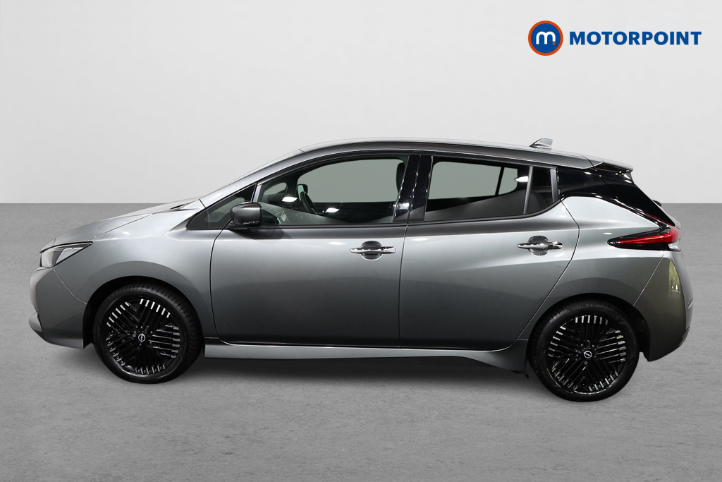 Nissan Leaf N-Connecta Automatic Electric Hatchback - Stock Number (1571375) - Passenger side