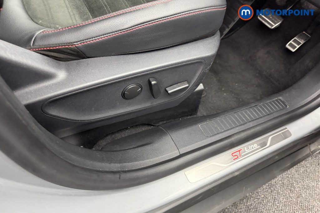 Ford Kuga St-Line X Edition Automatic Petrol Plug-In Hybrid SUV - Stock Number (1571887) - 18th supplementary image