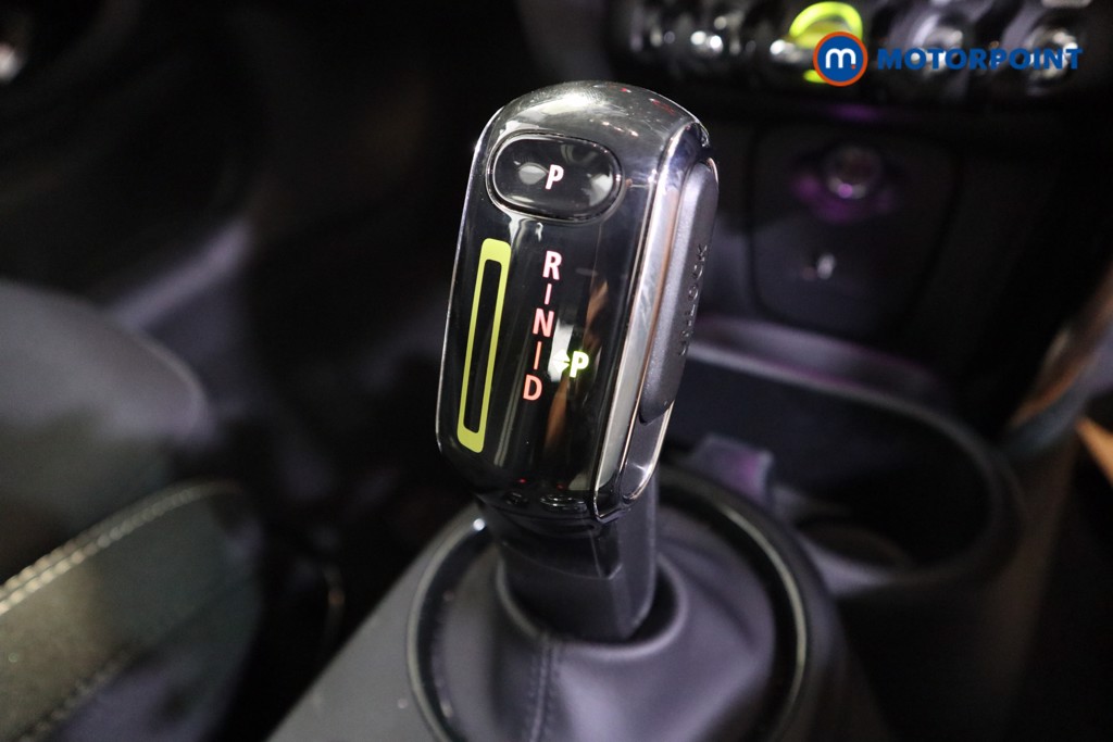 Mini Hatchback Cooper S Level 1 Automatic Electric Hatchback - Stock Number (1571948) - 9th supplementary image