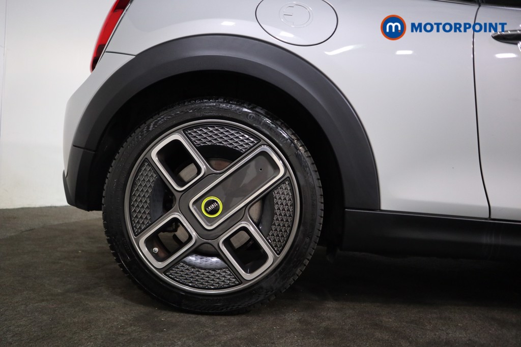 Mini Hatchback Cooper S Level 1 Automatic Electric Hatchback - Stock Number (1571948) - 13th supplementary image