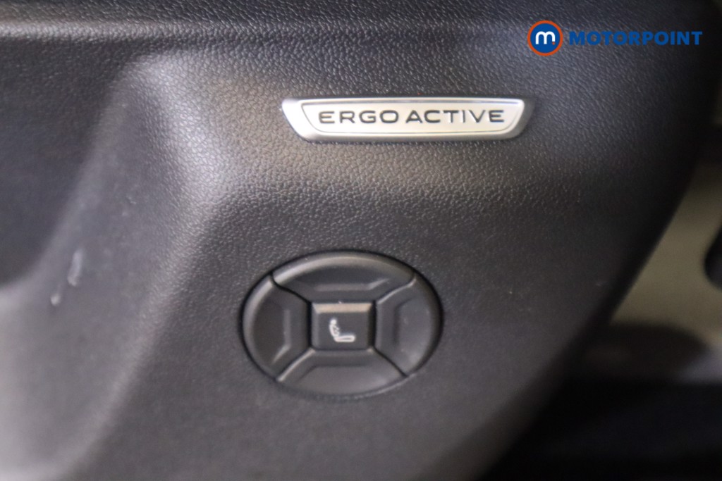 Volkswagen Tiguan R-Line Automatic Petrol SUV - Stock Number (1572504) - 14th supplementary image
