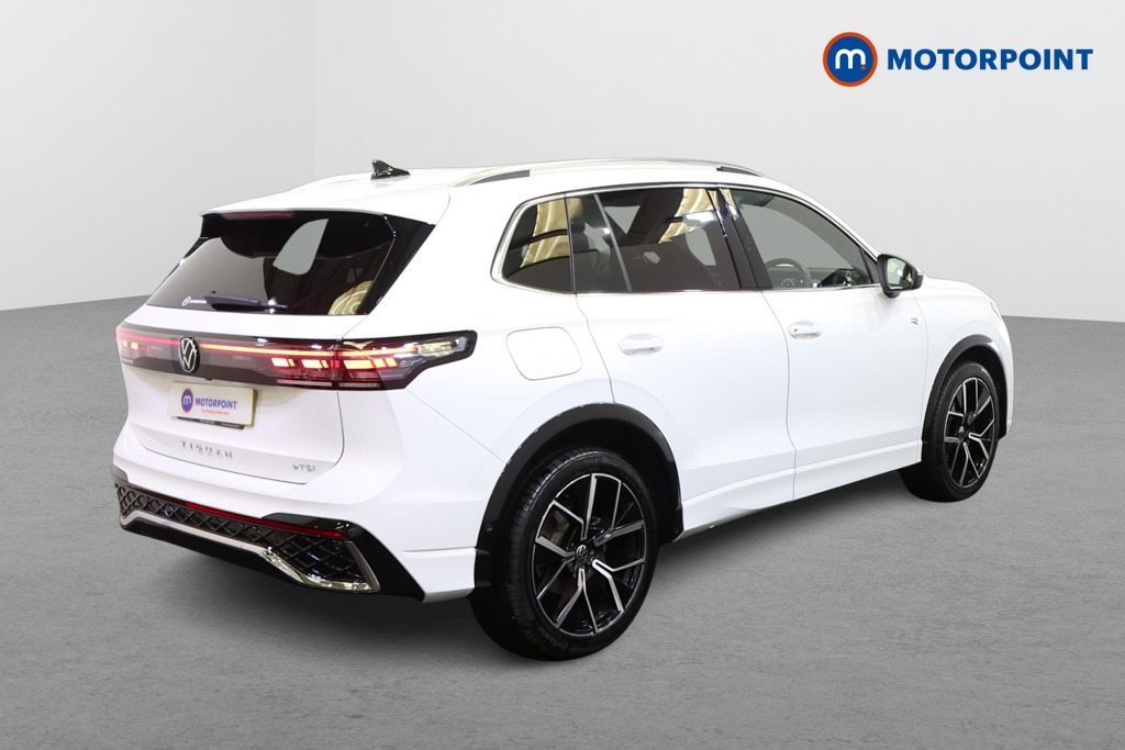 Volkswagen Tiguan R-Line Automatic Petrol SUV - Stock Number (1572504) - Drivers side rear corner
