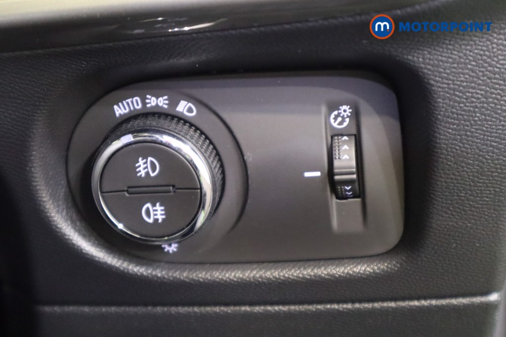 Vauxhall Mokka Ultimate Automatic Electric SUV - Stock Number (1572602) - 17th supplementary image