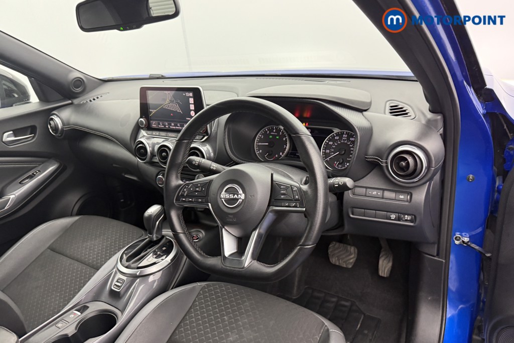 Nissan Juke N-Connecta Automatic Petrol SUV - Stock Number (1572647) - 4th supplementary image