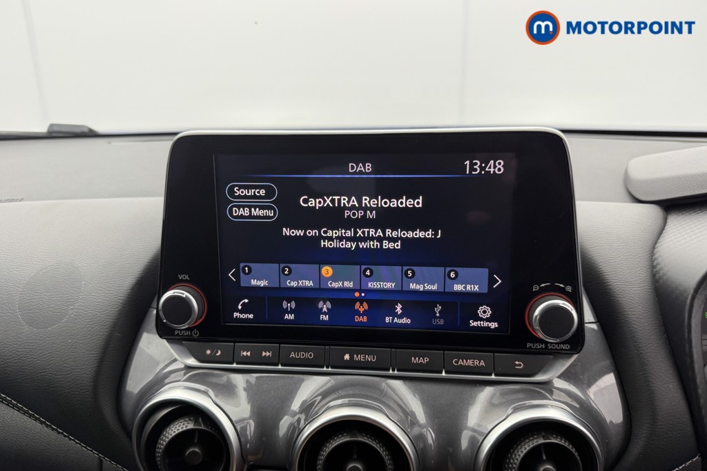Nissan Juke N-Connecta Automatic Petrol SUV - Stock Number (1572647) - 6th supplementary image