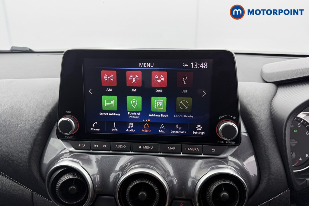 Nissan Juke N-Connecta Automatic Petrol SUV - Stock Number (1572647) - 9th supplementary image