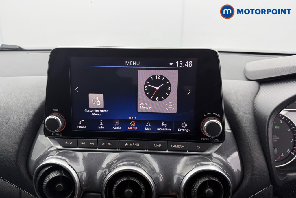 Nissan Juke N-Connecta Automatic Petrol SUV - Stock Number (1572647) - 10th supplementary image