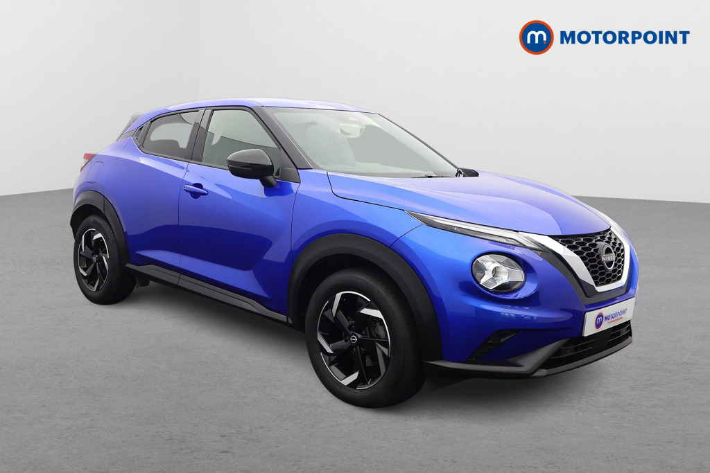Nissan Juke N-Connecta Automatic Petrol SUV - Stock Number (1572647) - Drivers side front corner