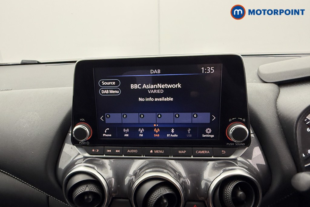 Nissan Juke N-Connecta Automatic Petrol SUV - Stock Number (1572653) - 6th supplementary image