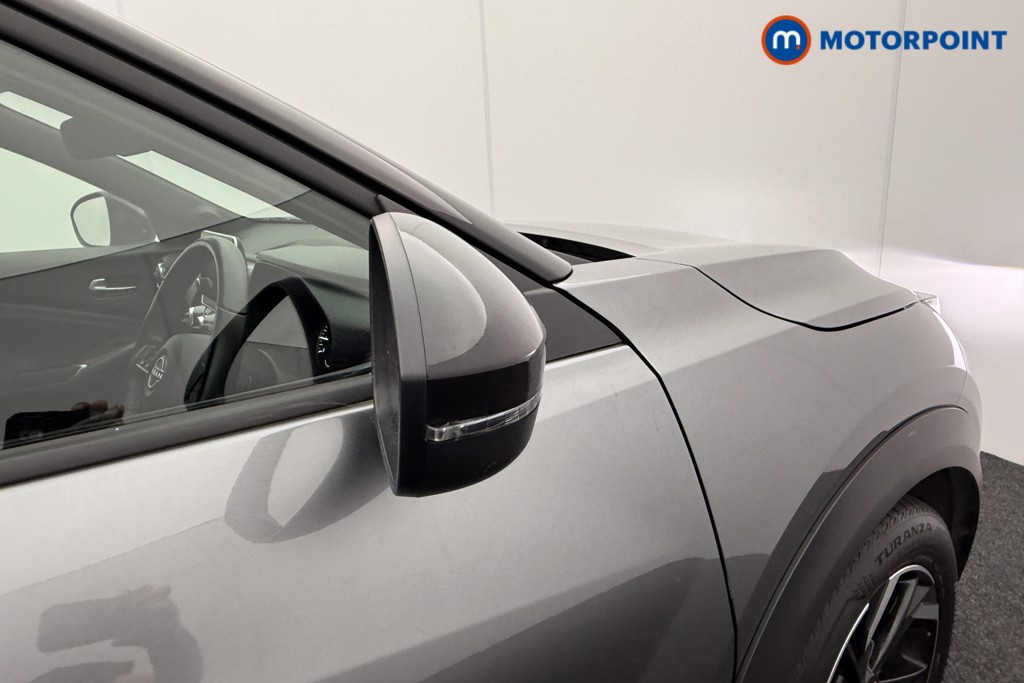 Nissan Juke N-Connecta Automatic Petrol SUV - Stock Number (1572653) - 18th supplementary image