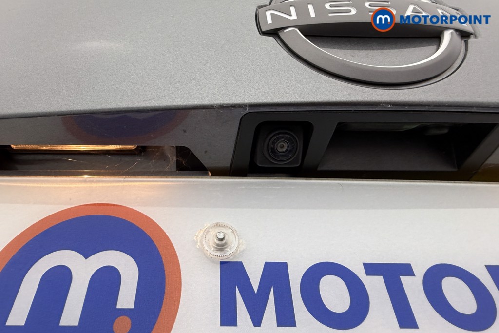 Nissan Juke N-Connecta Automatic Petrol SUV - Stock Number (1572653) - 20th supplementary image