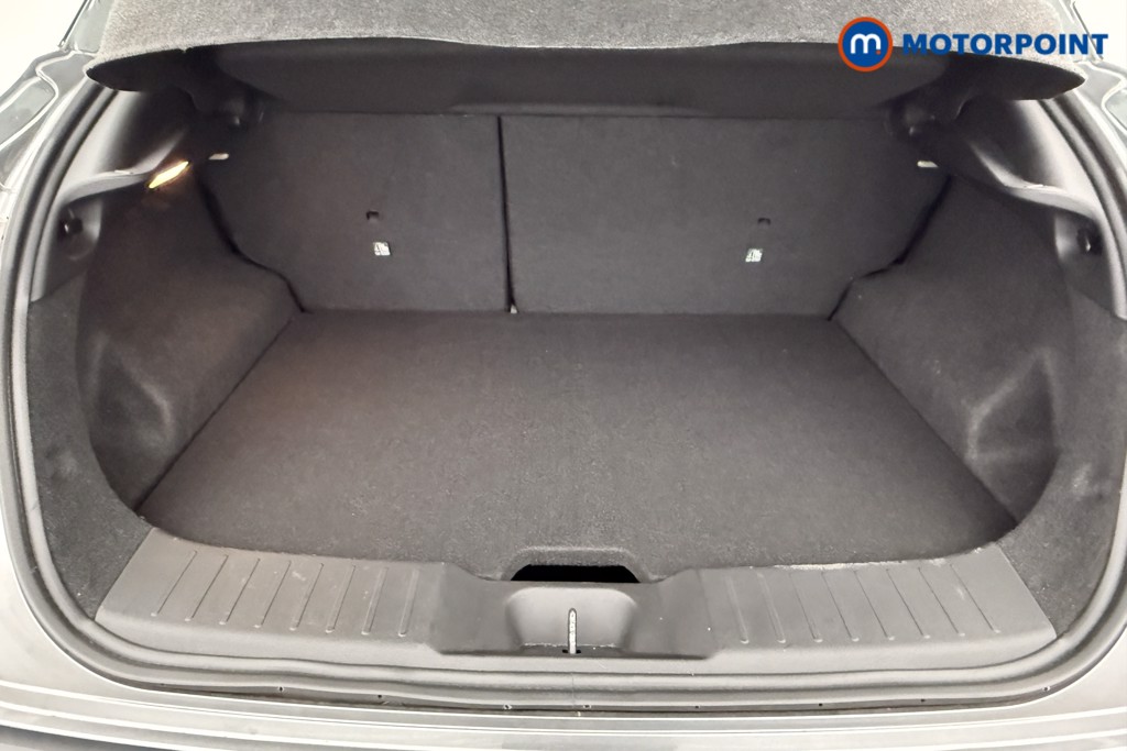 Nissan Juke N-Connecta Automatic Petrol SUV - Stock Number (1572653) - 21st supplementary image