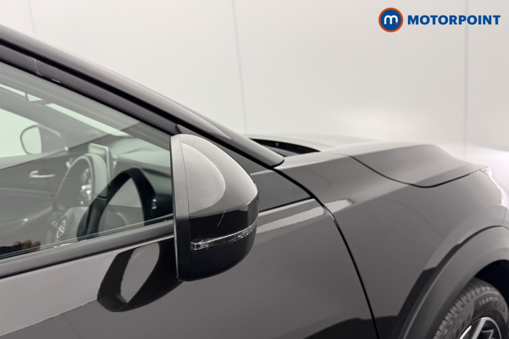 Nissan Juke N-Connecta Automatic Petrol SUV - Stock Number (1572660) - 18th supplementary image
