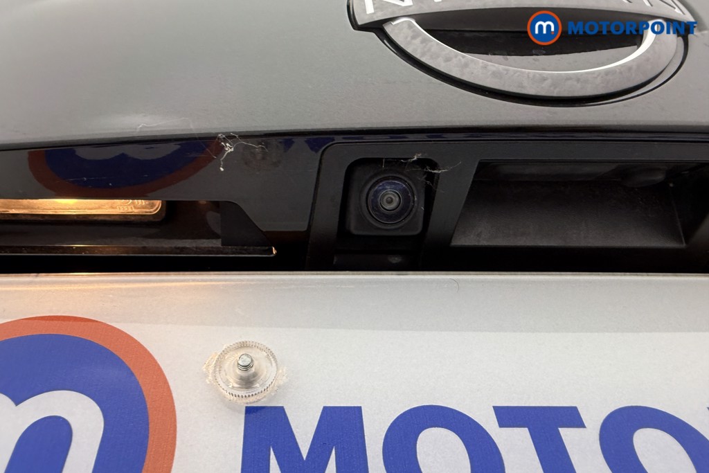 Nissan Juke N-Connecta Automatic Petrol SUV - Stock Number (1572660) - 20th supplementary image