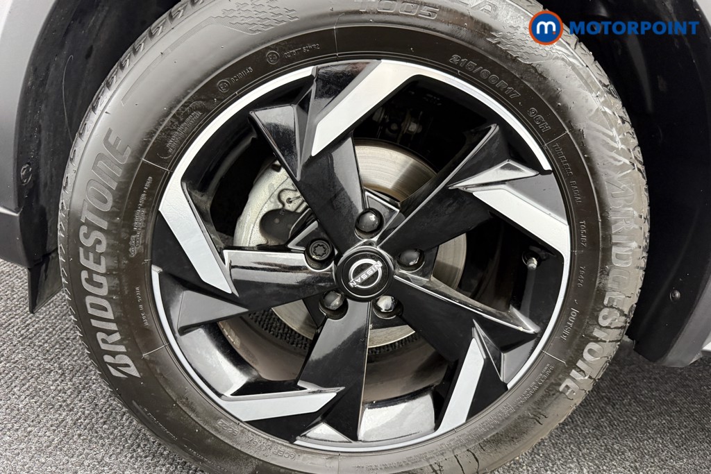 Nissan Juke N-Connecta Automatic Petrol SUV - Stock Number (1572660) - 29th supplementary image