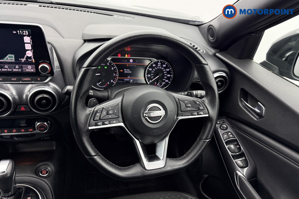 Nissan Juke N-Connecta Automatic Petrol SUV - Stock Number (1572663) - 3rd supplementary image