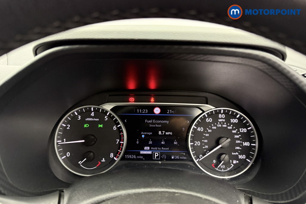 Nissan Juke N-Connecta Automatic Petrol SUV - Stock Number (1572663) - 5th supplementary image