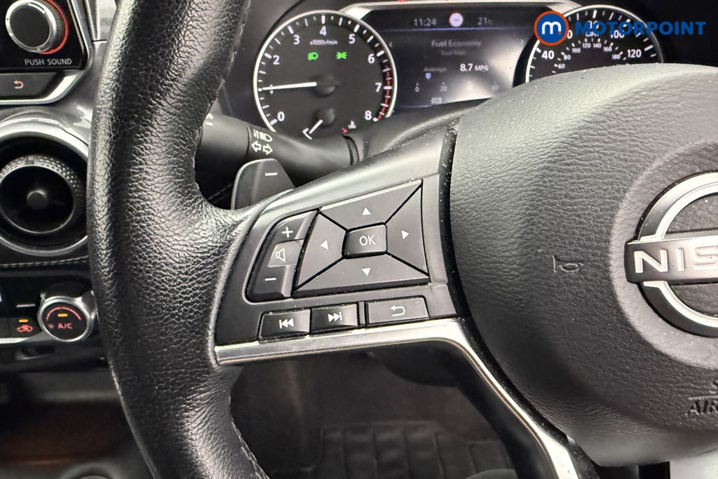 Nissan Juke N-Connecta Automatic Petrol SUV - Stock Number (1572663) - 13th supplementary image