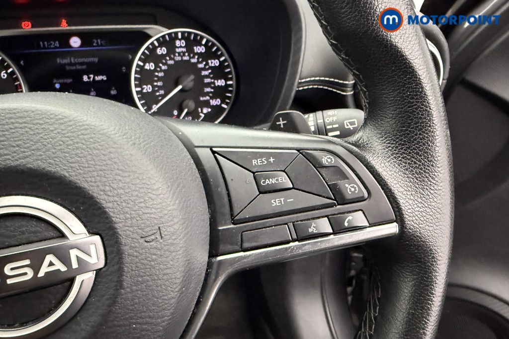 Nissan Juke N-Connecta Automatic Petrol SUV - Stock Number (1572663) - 14th supplementary image