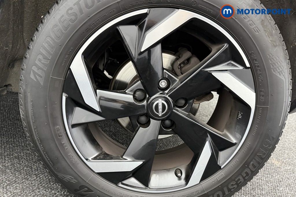 Nissan Juke N-Connecta Automatic Petrol SUV - Stock Number (1572663) - 29th supplementary image