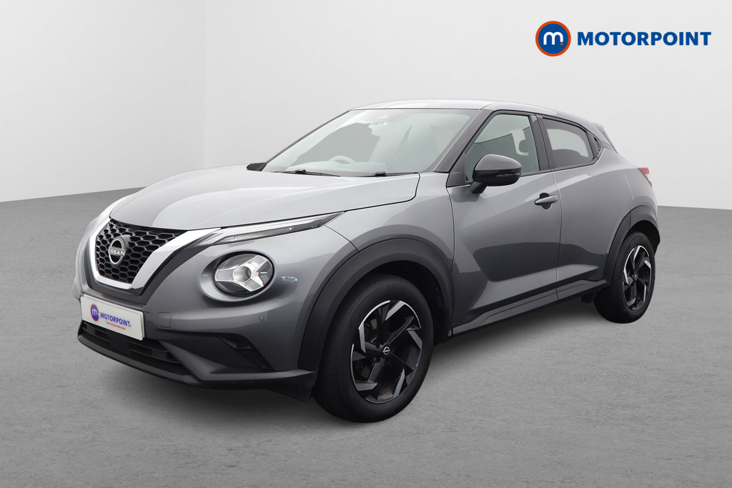 Nissan Juke N-Connecta Automatic Petrol SUV - Stock Number (1572663) - Passenger side front corner