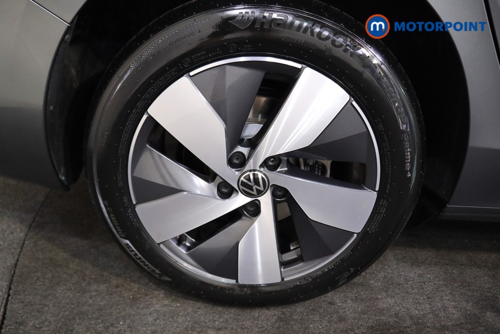 Volkswagen Passat Life Automatic Petrol Plug-In Hybrid Estate - Stock Number (1573300) - 17th supplementary image