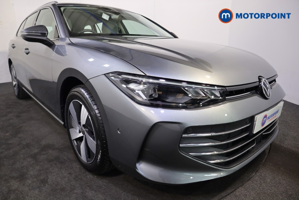 Volkswagen Passat Life Automatic Petrol Plug-In Hybrid Estate - Stock Number (1573300) - 29th supplementary image