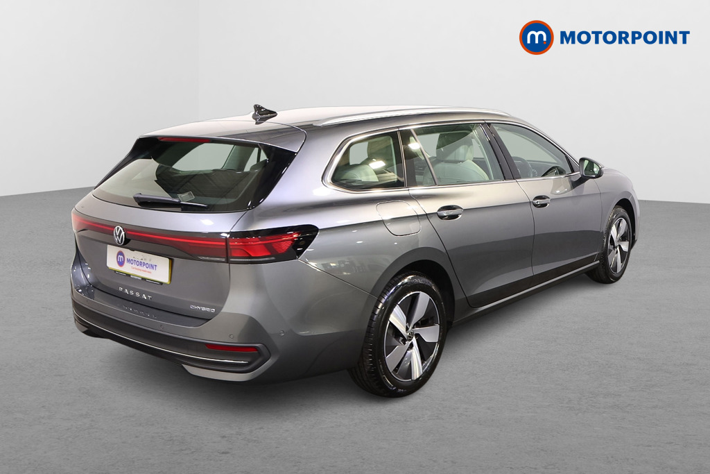 Volkswagen Passat Life Automatic Petrol Plug-In Hybrid Estate - Stock Number (1573300) - Drivers side rear corner