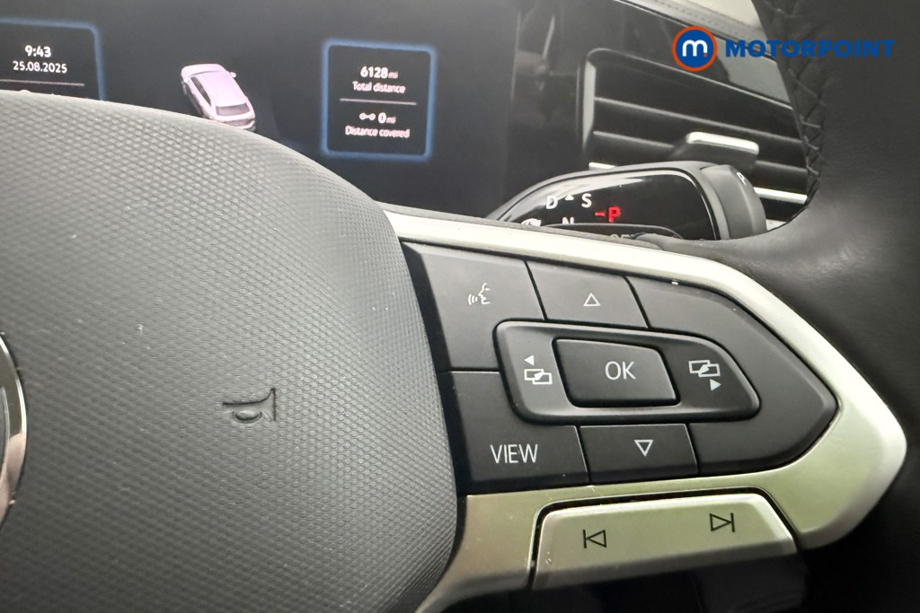 Volkswagen Passat Life Automatic Petrol Plug-In Hybrid Estate - Stock Number (1573317) - 15th supplementary image