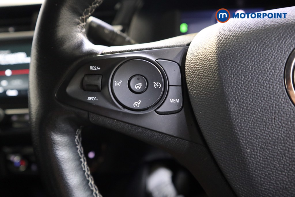 Vauxhall Corsa Elite Nav Premium Manual Petrol Hatchback - Stock Number (1573357) - 4th supplementary image